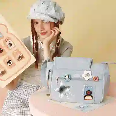 VANWALK Pingu Messenger Bag Large Denim Blue Classic Black