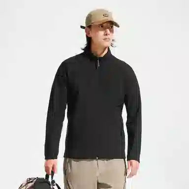 探路者  轻便  软壳外套  男女同款