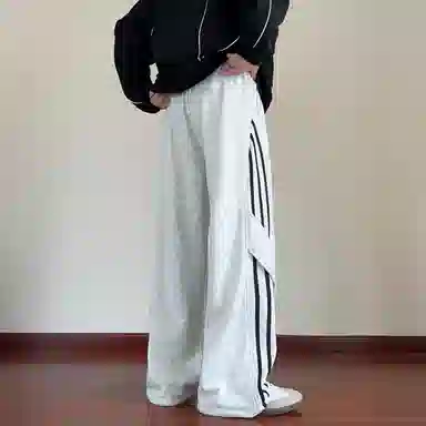 Lightning X Storm Logo