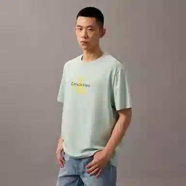CALVIN KLEIN T