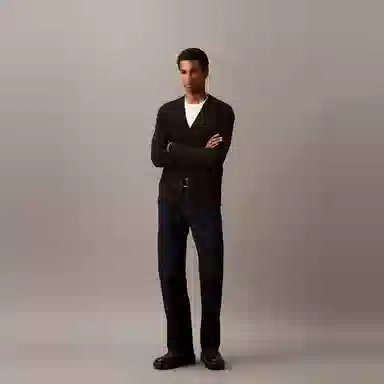 CALVIN KLEIN V