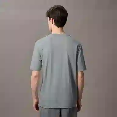 CALVIN KLEIN T