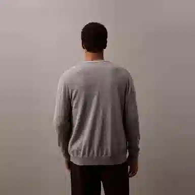 CALVIN KLEIN V