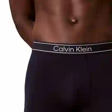 CALVIN KLEIN