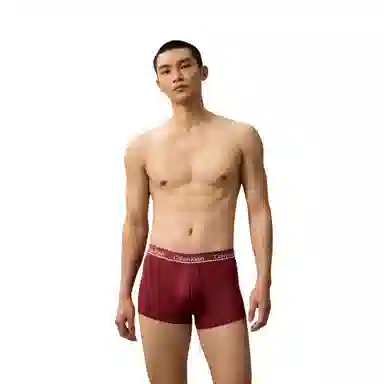 CALVIN KLEIN