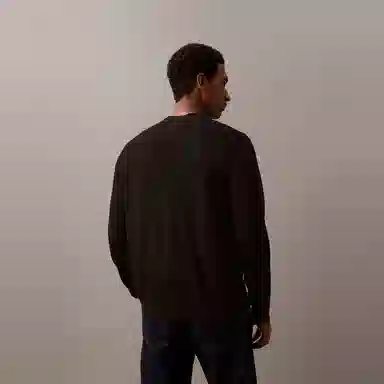 CALVIN KLEIN V