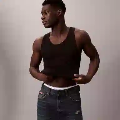 CALVIN KLEIN