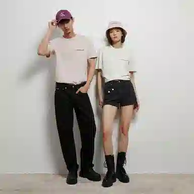 CALVIN KLEIN LogoT