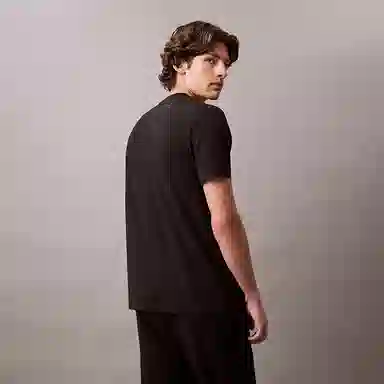 CALVIN KLEIN T
