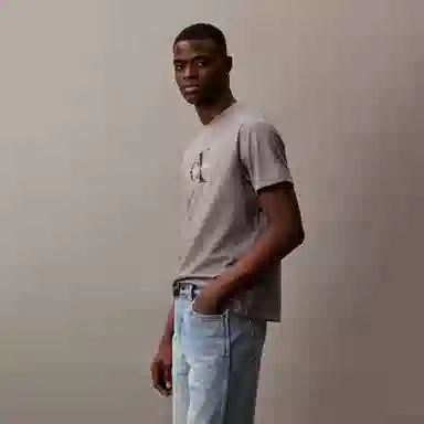 CALVIN KLEIN T