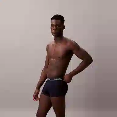 CALVIN KLEIN