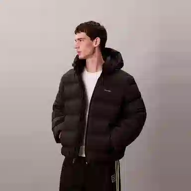 CALVIN KLEIN