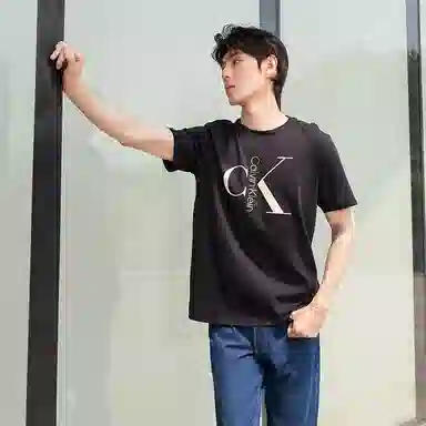 CALVIN KLEIN T