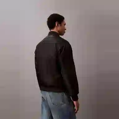 CALVIN KLEIN