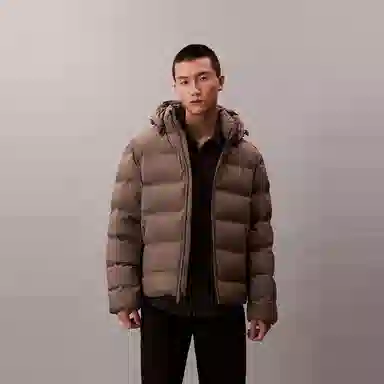CALVIN KLEIN