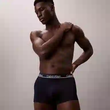 CALVIN KLEIN