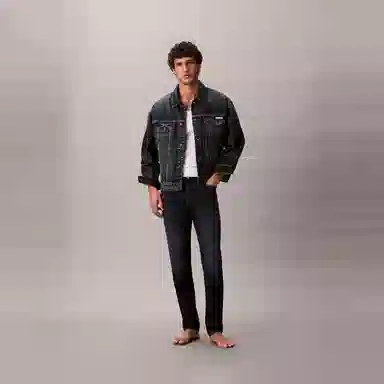CALVIN KLEIN