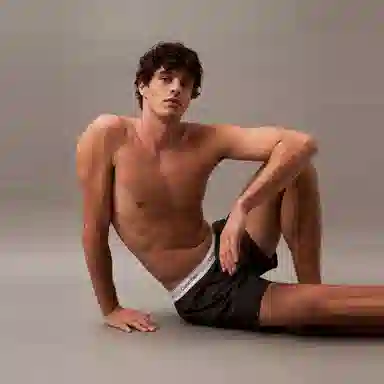 CALVIN KLEIN 1