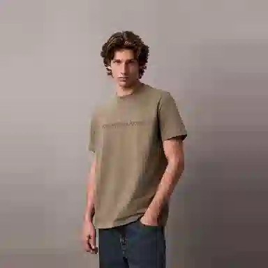 CALVIN KLEIN SS25 T