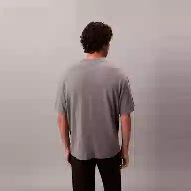 CALVIN KLEIN T