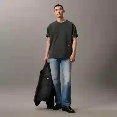 CALVIN KLEIN T