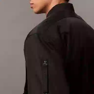 CALVIN KLEIN