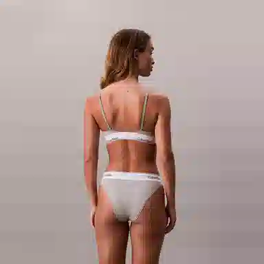 CALVIN KLEIN