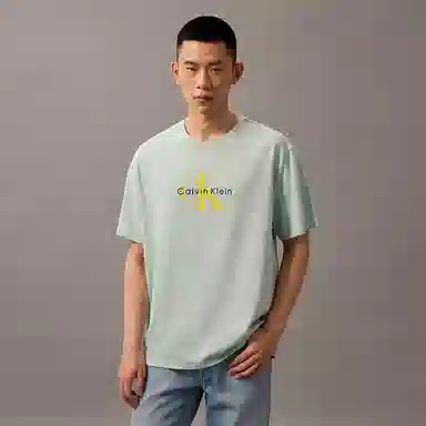 CALVIN KLEIN T