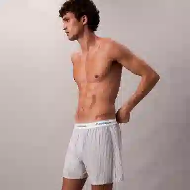 CALVIN KLEIN 1