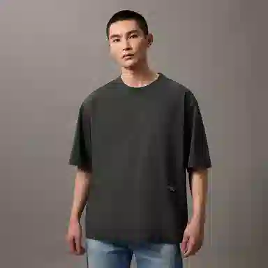 CALVIN KLEIN T