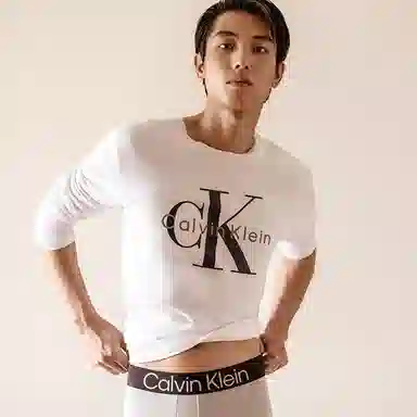 CALVIN KLEIN T