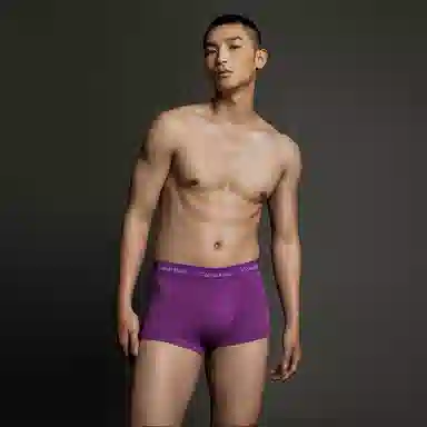 CALVIN KLEIN 5