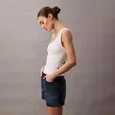 CALVIN KLEIN LOGOU