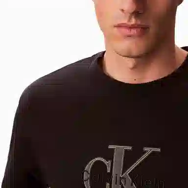 CALVIN KLEIN T