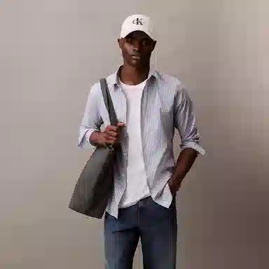 CALVIN KLEIN
