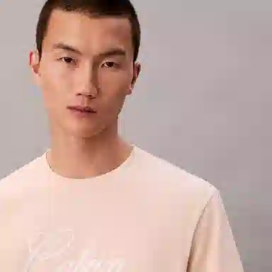 CALVIN KLEIN T