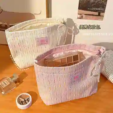 米甜兔 小化妆包便携外出大容量收纳包轻便款可爱旅行迷你洗漱包