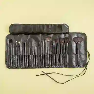 米甜兔  黑色化妆刷 柔软亲肤 三十二件套