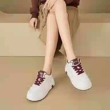 珂卡芙 牛剖层革 时尚潮流青春学院风百搭舒适显瘦显脚小轻便厚底增高小白鞋 高帮 生活休闲鞋 女款