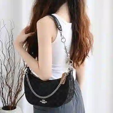 GUYI COACH Aria Shoulder Bag26