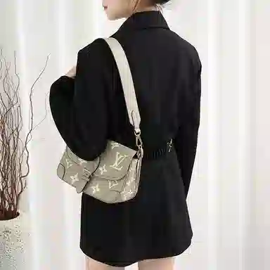 GUYI LV Diane