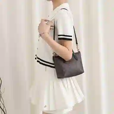 GUYI COACH City15 Tote