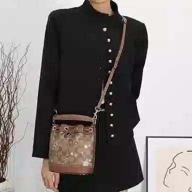 GUYI COACHDempsey1415mini
