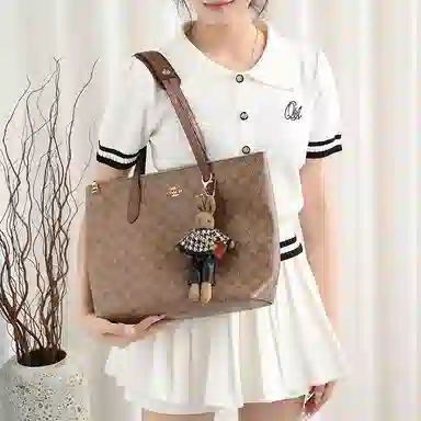 GUYI coach Zip Top Tote30