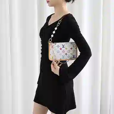 GUYI LV Carryall