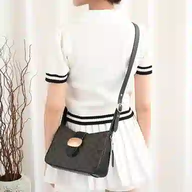 GUYI COACH Eliza Shou lder bag25