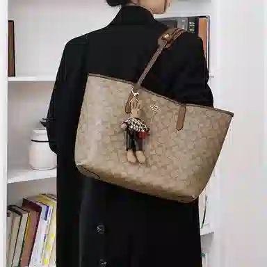 GUYI COACHcity33 30