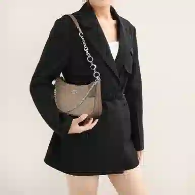 GUYI COACH teri