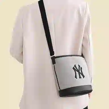 GUYI mlb
