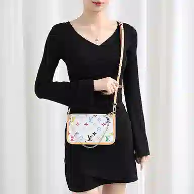 GUYI LV Carryall